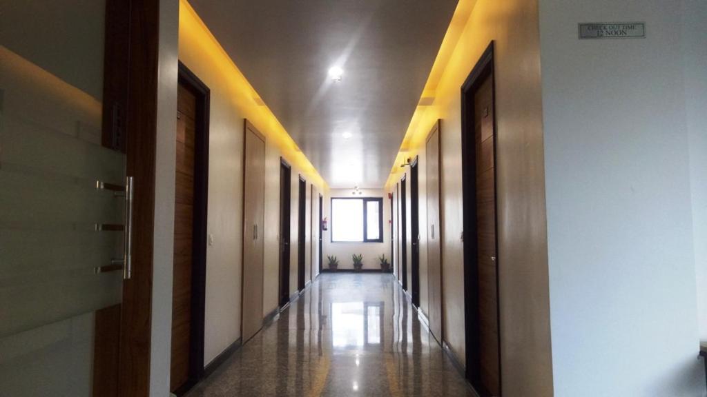 Alankrita Suites & Party Halls 메루트 외부 사진